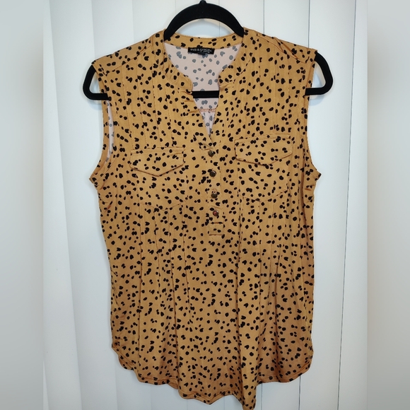 Ava & Grace Tops - Ava & grace animal print blouse size PL